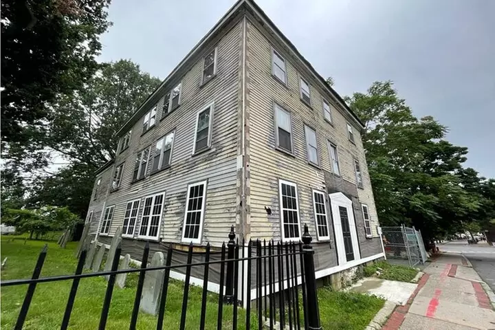 Ultimate Historic Salem and Witch Trials Self-Guided Walking Tour