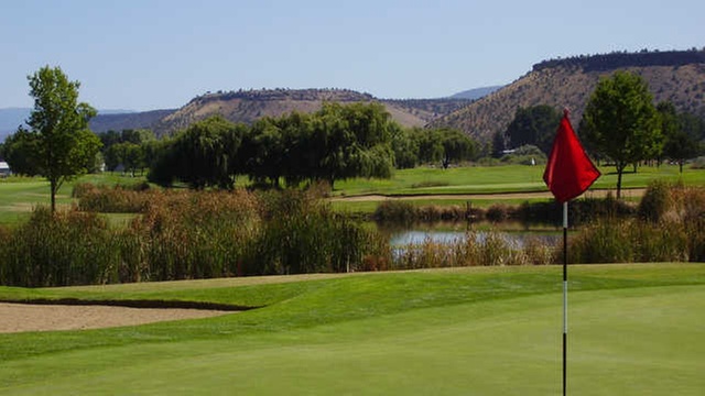 Online Booking - Round of Golf at Meadow Lakes Golf Course