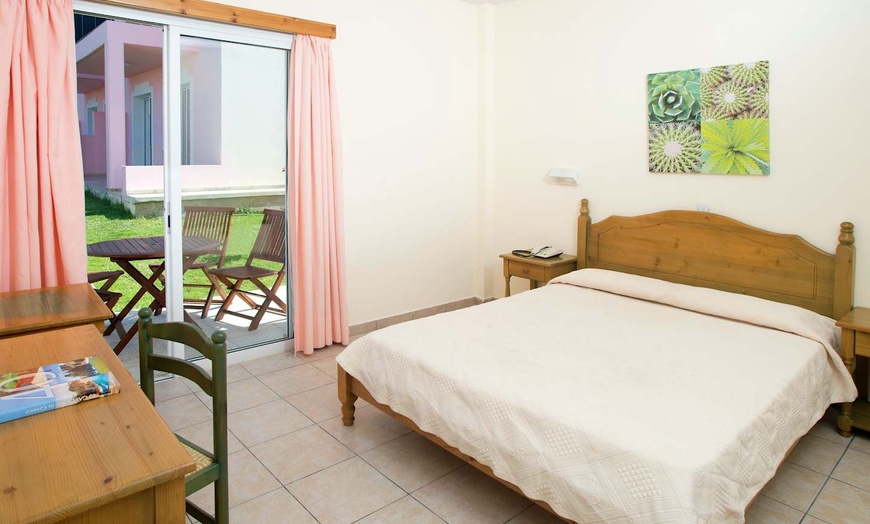 Image 4: ✈ CHYPRE | Poli Crysochous - Akamanthea Holiday Village 4* - Tout i...