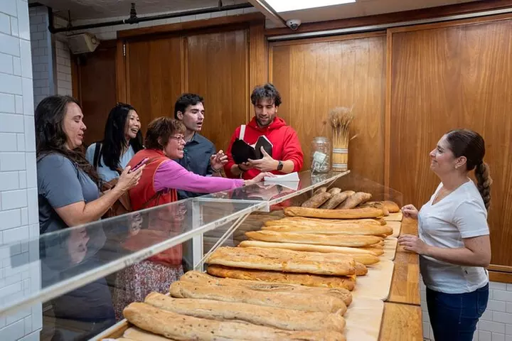 Boston's North End: A Small Group Foodie Adventure