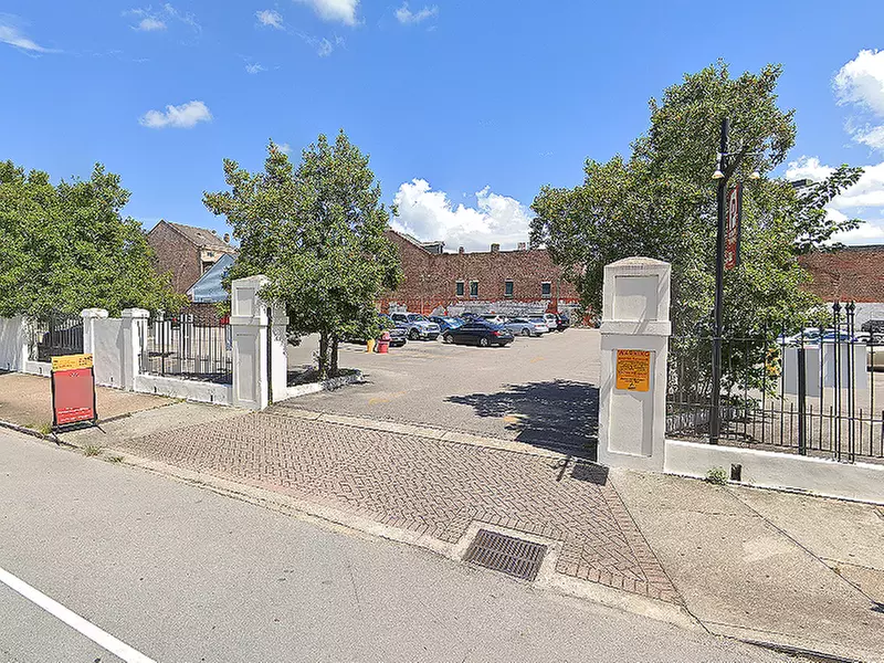 Parking at 420 N. Rampart St. Lot - P338