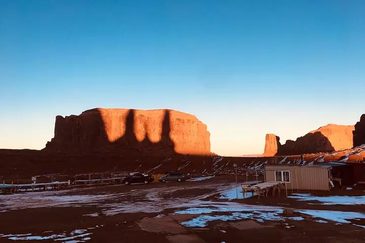 Monument Valley Extended Backcountry Tour