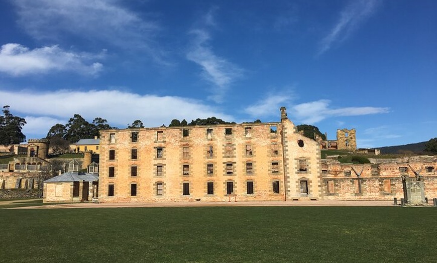 Image 26: Port Arthur, Richmond and Tassie Devils Active Tour from Hobart