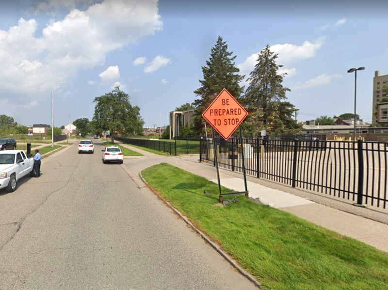 Parking at Parking Lot 35