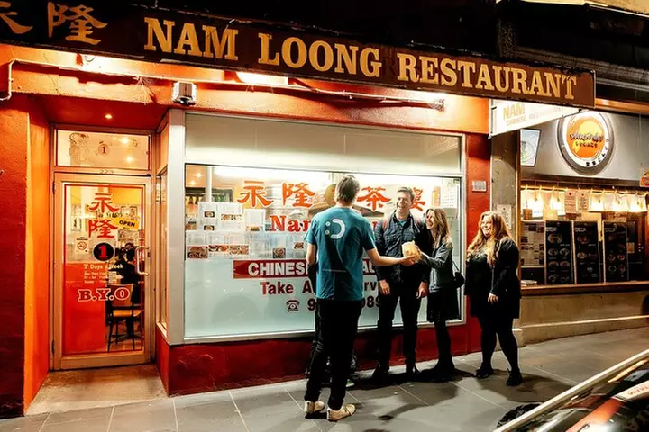 Melbourne: Progressive Dinner Tour - Chinatown, Laneways & Drink