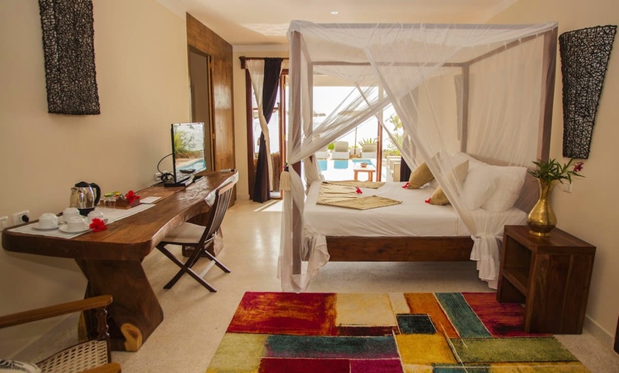 Image 6: ✈ ZANZIBAR | Kizimkazi - Fruit & Spice Wellness Resort 5* - Pieds d...