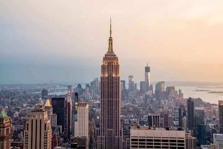 NYC Private Guided Sightseeing Tour by Limo - Primary Image