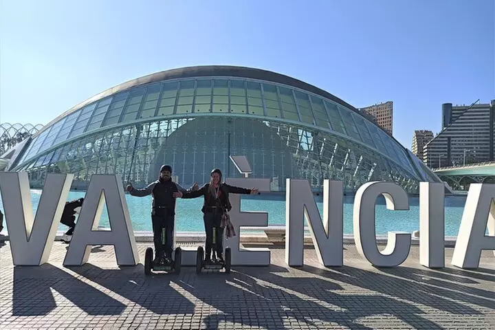 Recorrido en Segway por la Ciudad de las Artes y las Ciencias de Va...