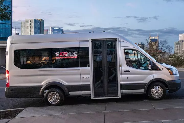 Group Transportation To Or From Nashville Airport (BNA) - Primary Image