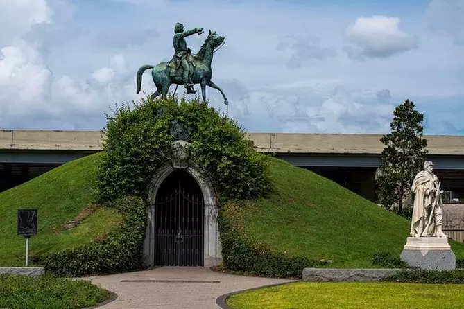 New Orleans Civil War Tour In Metairie Cemetery - Primary Image