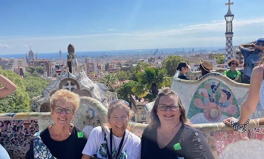 Image 3: El legado de Gaudí: Tour por Parque Güell y Casa Batlló