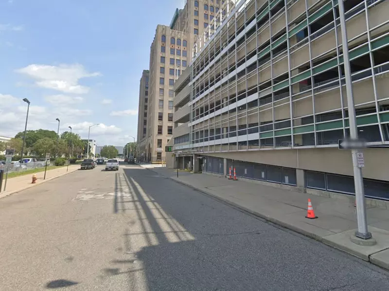 Parking at Parking Structure 6 Garage
