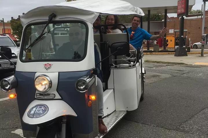 RVATukTuk Sightseeing Tour of Richmond
