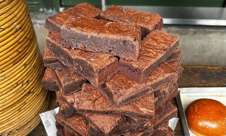 Image 10: London Borough Market Food Tour and Drinks-Best of British!