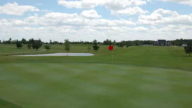 Online Booking - Round of Golf at Holly Meadows Golf Course - Primary Image