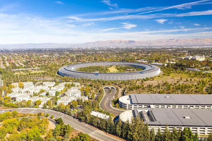 Silicon Valley Self-Guided Driving Audio Tour for Technology Lovers