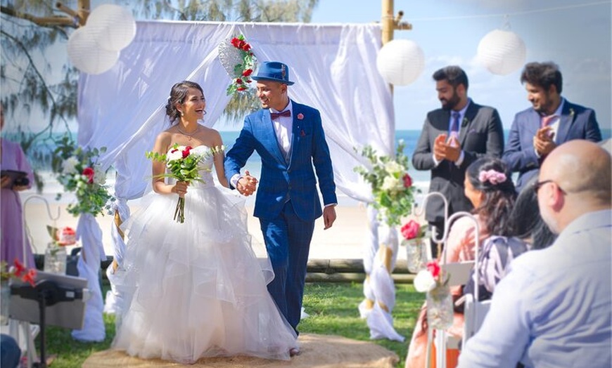 Image 25: Private Pre-Wedding Professional Photoshoot in Noosa