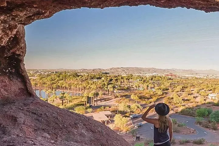 Hole in the Rock & Tempe Lake E-Bike Tour - 2 Hours