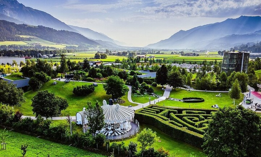 Image 16: Privater Tagesausflug nach Swarovski Crystals und Innsbruck