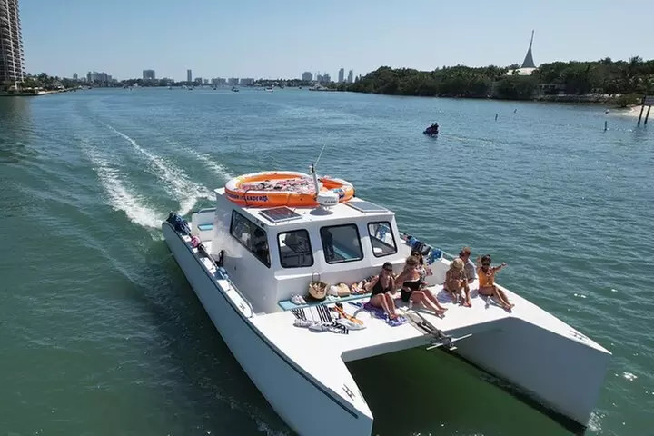 The Ultimate Water Experience in Miami with Drinks and Jet Skis