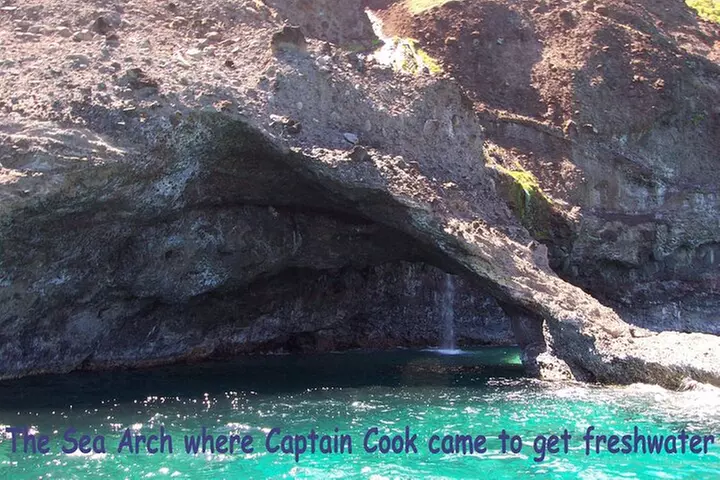 Napali Coast Boat Tour and Snorkeling