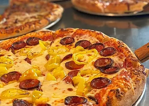 5% Cash Back at Vin Trofeo's Pizzeria Pub