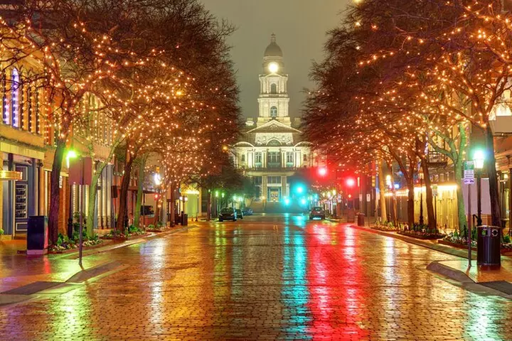 Phantom Glory Walking Ghost Tour in Fort Worth - Second Medium