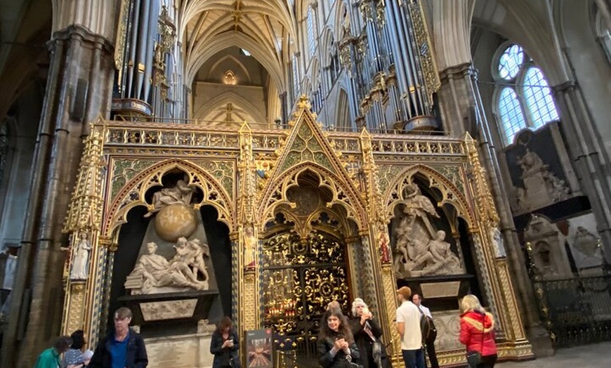 Image 15: Priority Access Westminster Abbey Tour with a Professional Guide