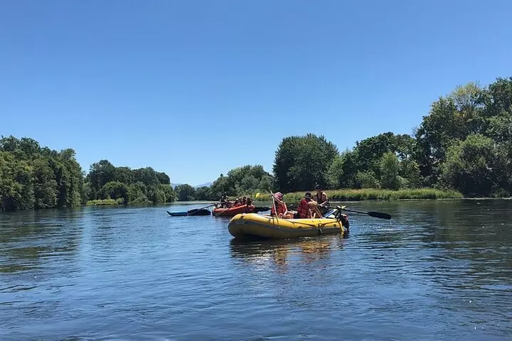 Rogue River Family Float & Discovery Park-Rafting and Kayaking