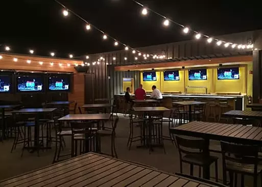 5% Cash Back at Creatwood Tavern & Rooftop