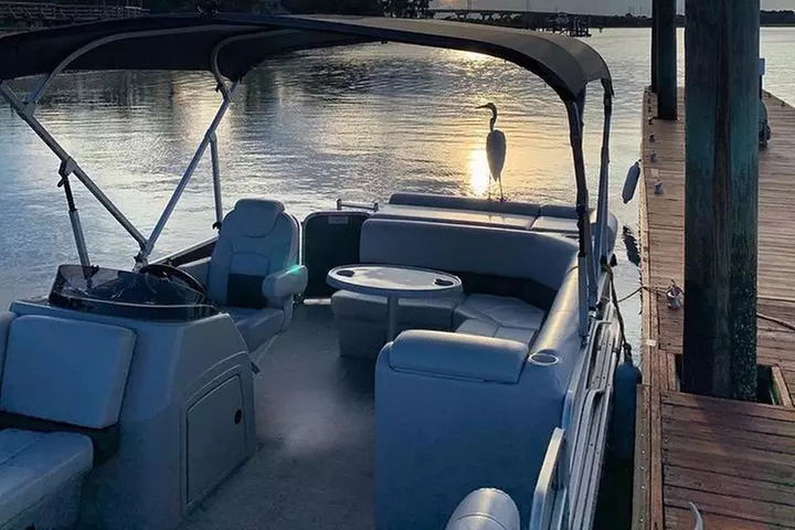 5-Hour Private Hilton Head Pontoon Boat Rental