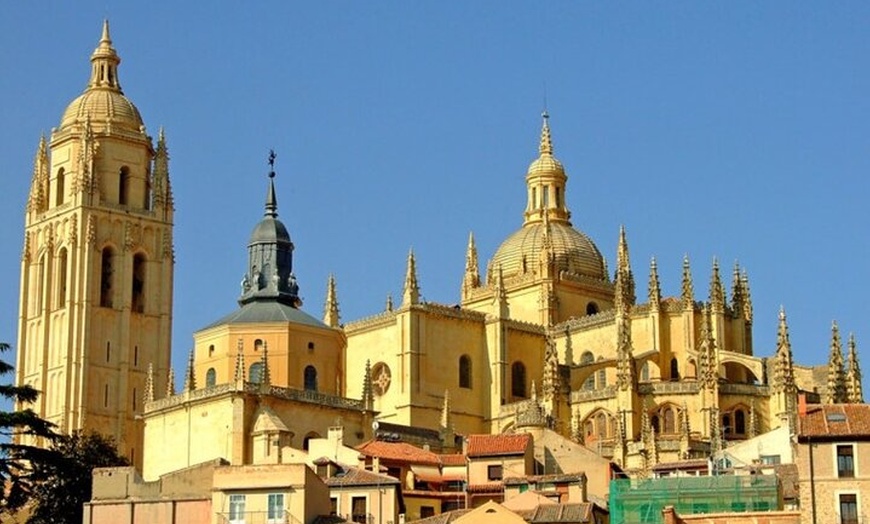 Image 9: Excursión a Segovia con recorrido guiado a pie incluido