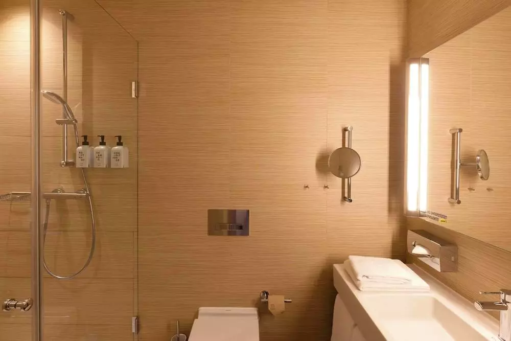 ✈ DEUTSCHLAND | Hamburg - Scandic Hamburg Emporio 4*, 2 Nächte