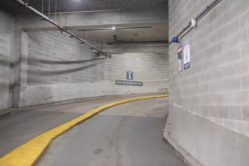 Parking at The Chicagoan Garage