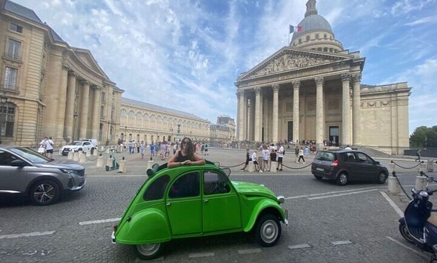 Image 13: Découvrez Paris en 1 heure : visite ludique et efficace en 2CV ou e...