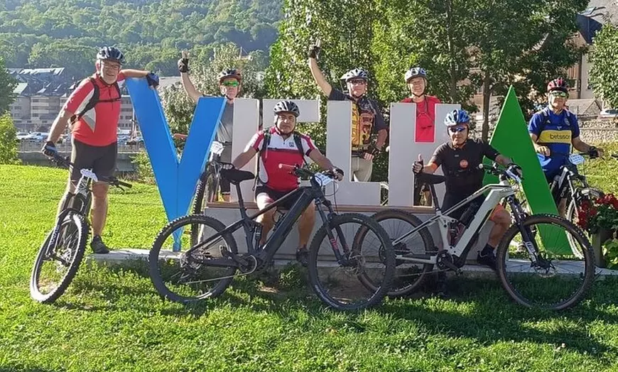Image 1: Excursión Guiada E-Bike a la Artiga de Lin