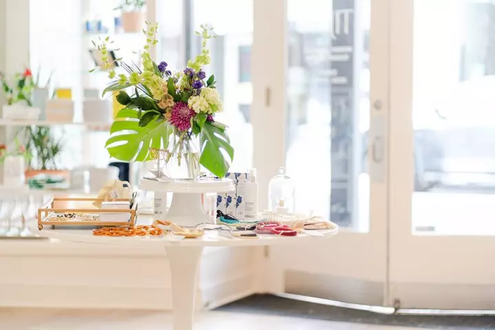 Create a Custom Perfume or Cologne in Charleston, SC: Mix & Match