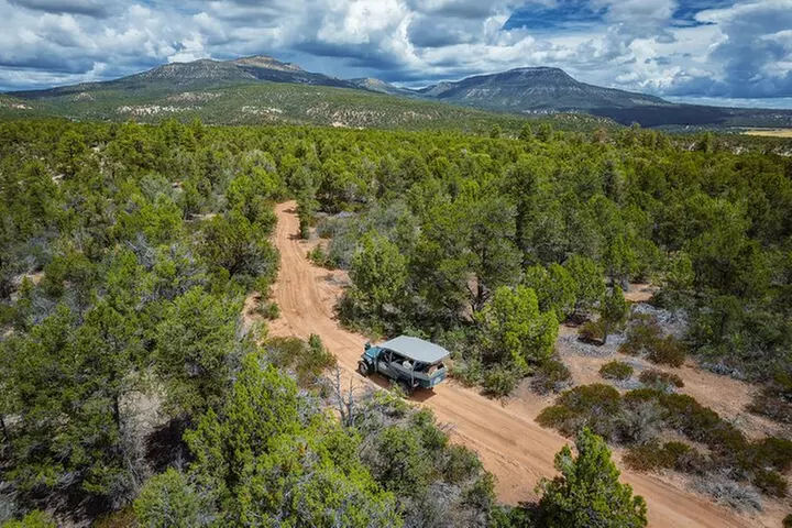 East Zion East Rim Jeep Tour