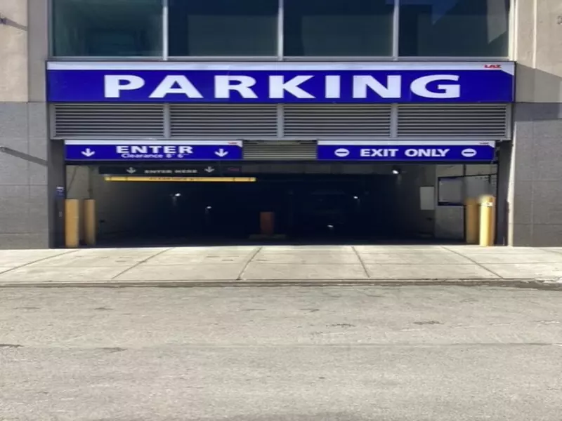 Parking at LAZ Parking - Jamaica Center Garage - Primary Image