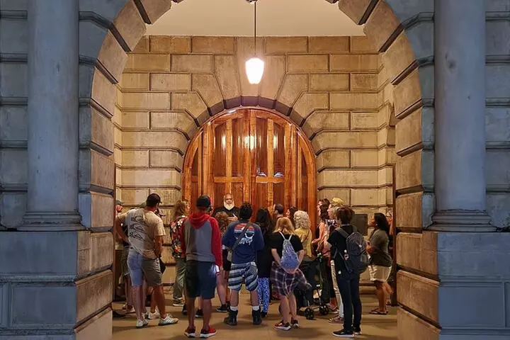 Ghosts of Old Honolulu Walking Tour