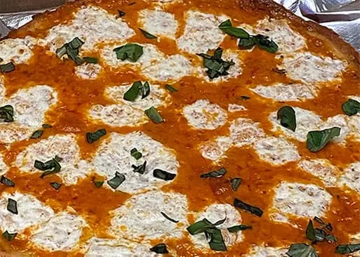 5% Cash Back at La Bella Pizzeria