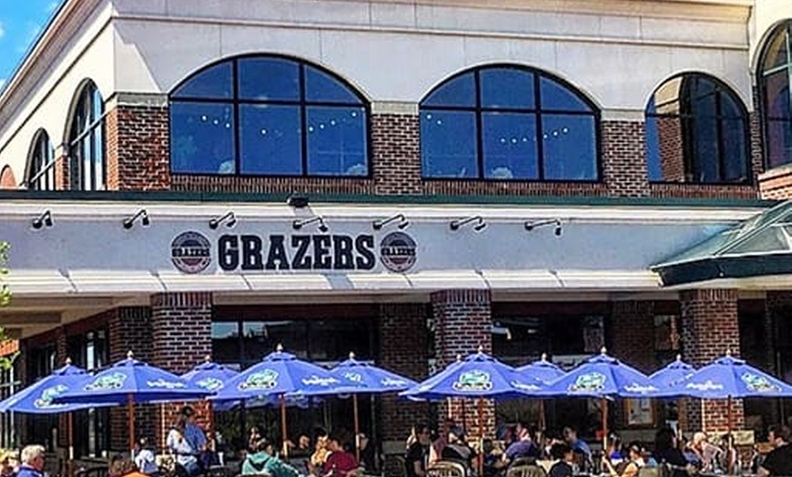 Image 3: 8% Cash Back at Grazers Restaurant