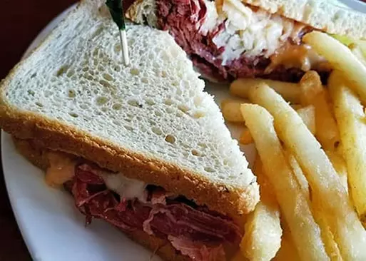5% Cash Back at Grid Iron Ale House & Grille