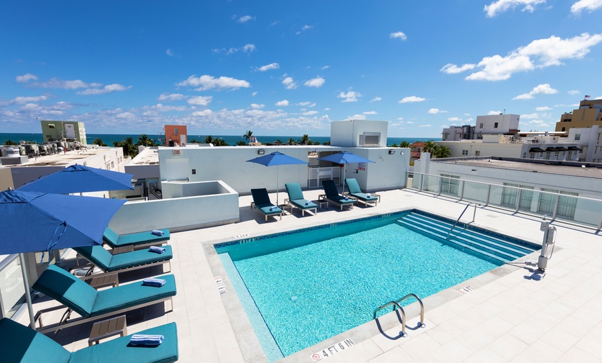 Image 7: ✈ FLORIDA | Miami - President South Beach Hotel Miami 3* - Outdoor ...