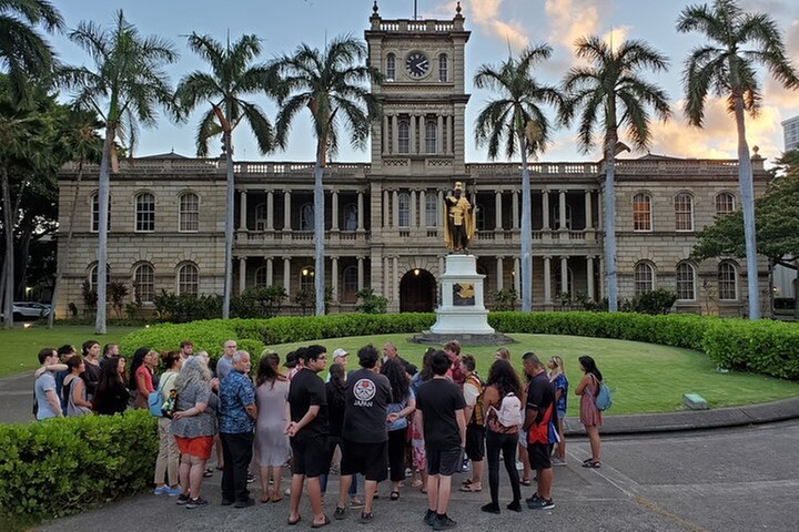 Ghosts of Old Honolulu Walking Tour