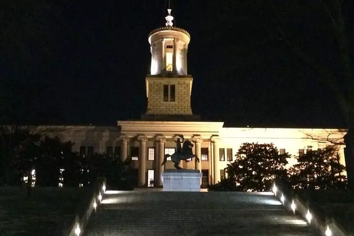 Haunted Nashville Night-Time Walking Tour with Costumed Guide