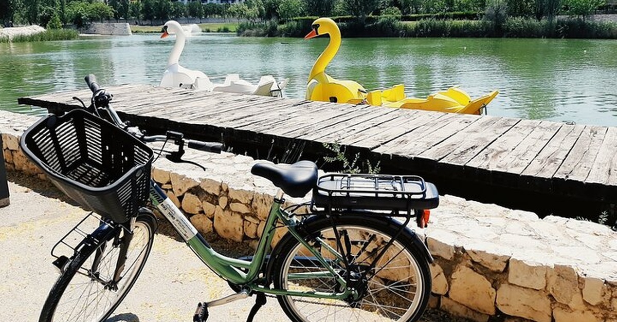 Bicicleta eléctrica para visita autoguiada en Valencia