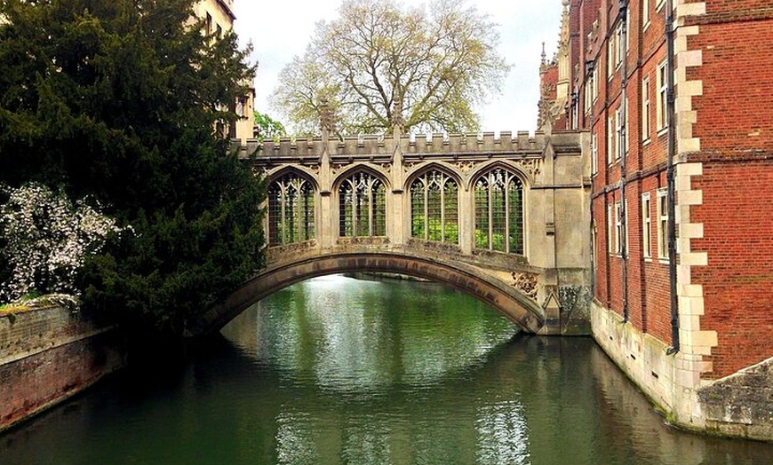 Image 2: Cambridge Highlights Walking Tour by Cantab Tours