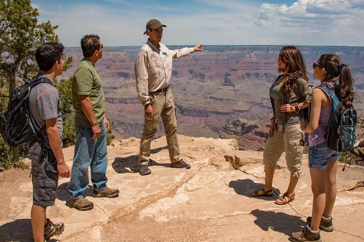 Grand Entrance Grand Canyon Jeep Tour
