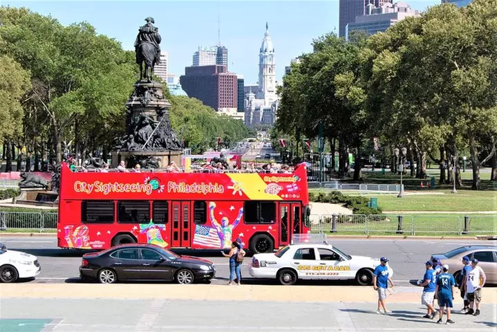 Double Decker Hop-On Hop-Off City Sightseeing Philadelphia (1, 2, o...